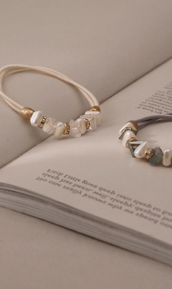 自由的距離。手工彈性髮飾 (單入)