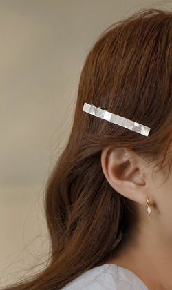 白雪。手工髮夾 (單入)