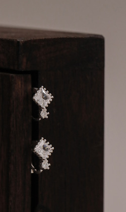 品牌經典款 | 融雪時。925純銀耳環