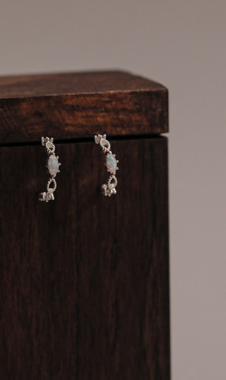 品牌經典款 | 交錯。925純銀耳環 (可改夾式耳環)