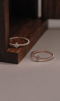 永恆的春天。925純銀戒指