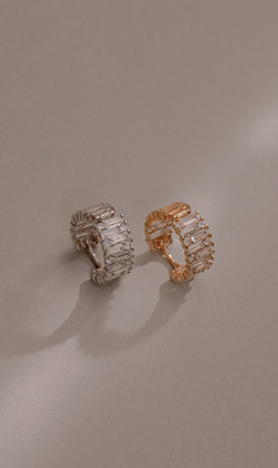 靜韻微光。925純銀耳環