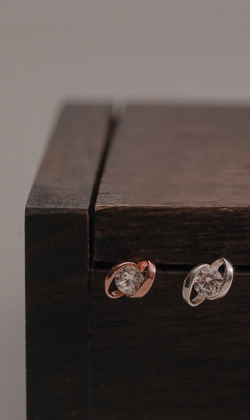 品牌經典款 | 環繞。925純銀耳環 (可改夾式耳環)