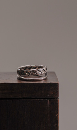 追逐。925純銀戒指