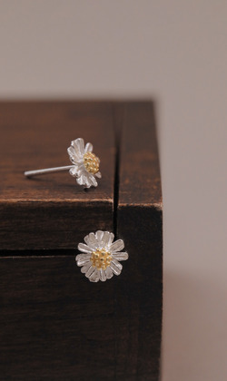 銀韻悠然。925純銀耳環