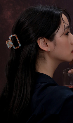 錦蔓。造型鯊魚夾 (單入)