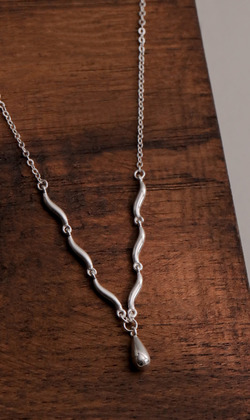 (預購)淡然之境。925純銀鎖骨鍊