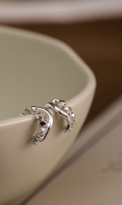 時光凝結。925純銀耳環