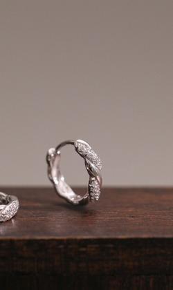 光影的詩。925純銀耳環