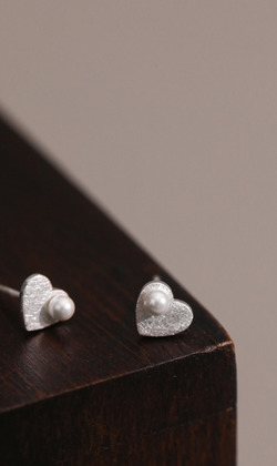 心語銀光。925純銀耳環(可改夾式耳環)