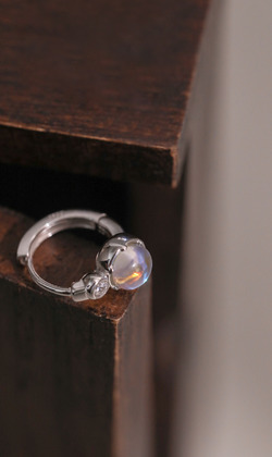 海風的呢喃。Quartz | 水晶 | 925純銀耳環