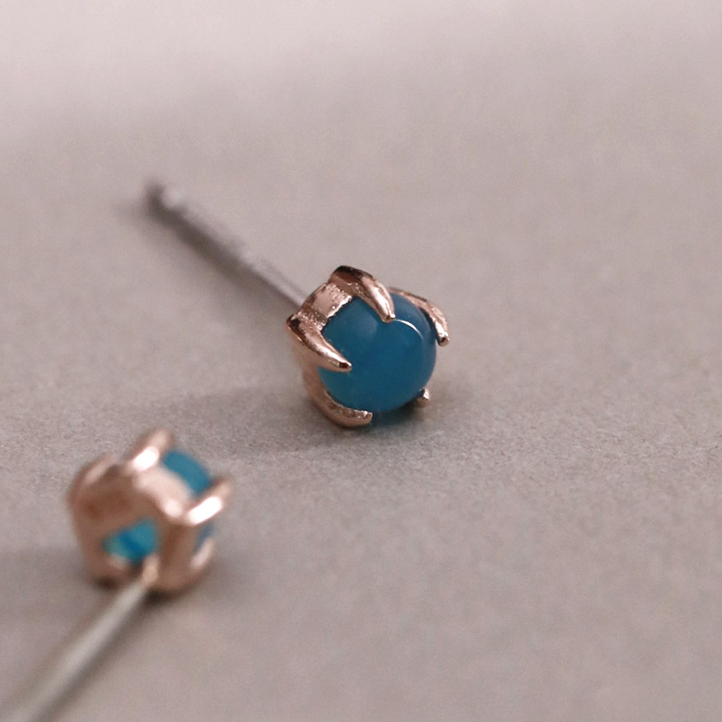 3月誕生石。Aquamarine | 海藍寶石 | 925純銀耳環 (可改夾式耳環)