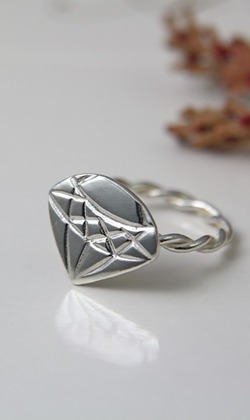【妳最珍貴】鑽石戒指 / 純銀戒指 / 麻花戒指 / Sterling Silver Ring / Diamond