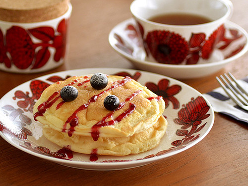 Gustavsberg 紅花Aster 22cm餐盤