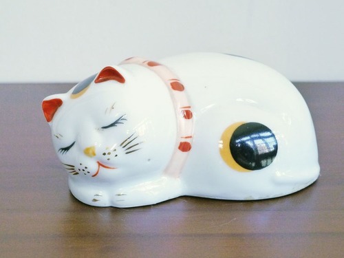 手繪三花眠福貓