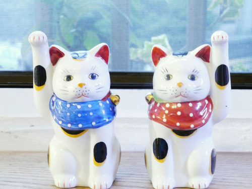 三花圓點圍巾招財貓成對(B)