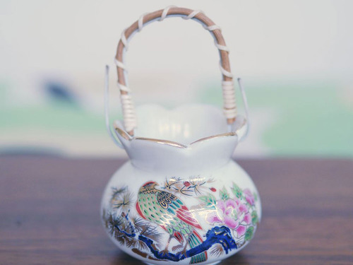 (已售出)九谷燒竹提把小花器(花鳥)