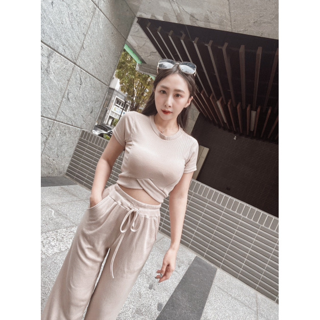現貨｜韓版露背交叉上衣+長褲
