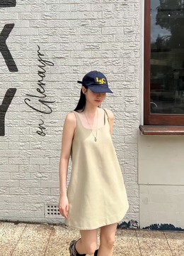 New 春.__方領背心短洋