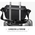 機能單肩包 磁吸卡扣 斜肩包(子夜黑)_3