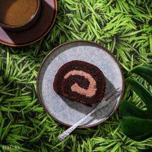 徜徉草綠間｜拍照背景板