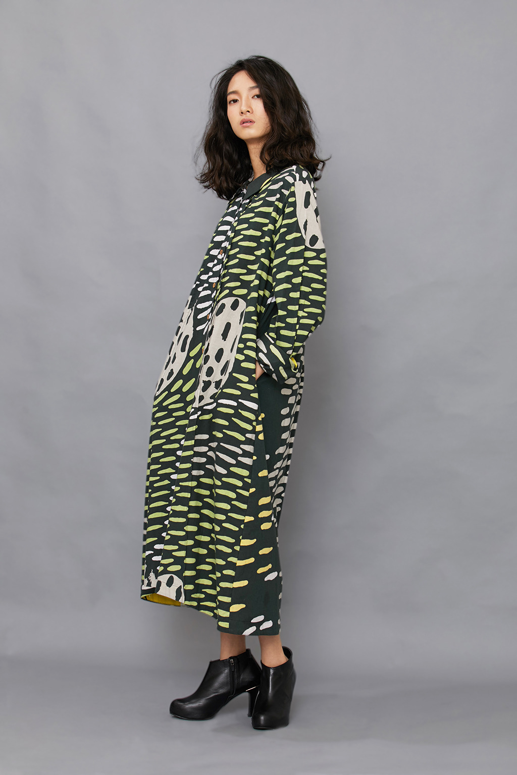 三角褶长衬衫印花洋装-丛林沼泽-公平贸易