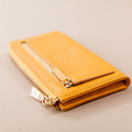 CHENSON真皮 超薄第三代 8卡L型長夾 外側附獨立零錢袋 黃(W22437-L)_9