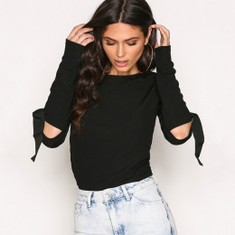 經典素面 拼接袖子鏤空圓領長袖百搭T恤