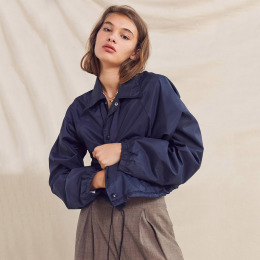 經典舒適素面風短版防風外套