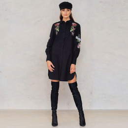 花朵刺繡側 開叉襯衫式連身洋裝