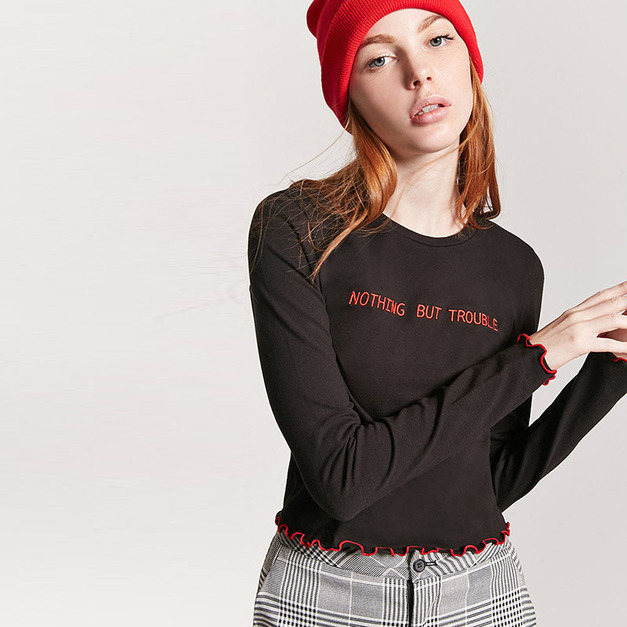 簡約刺繡風 木耳風滾邊T恤