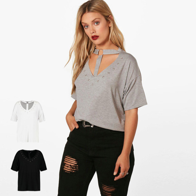 【大尺碼】金屬圈綁帶鏤空V領鉚釘裝飾T恤