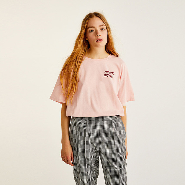 時尚甜美 後背披薩字母印花寬鬆T恤