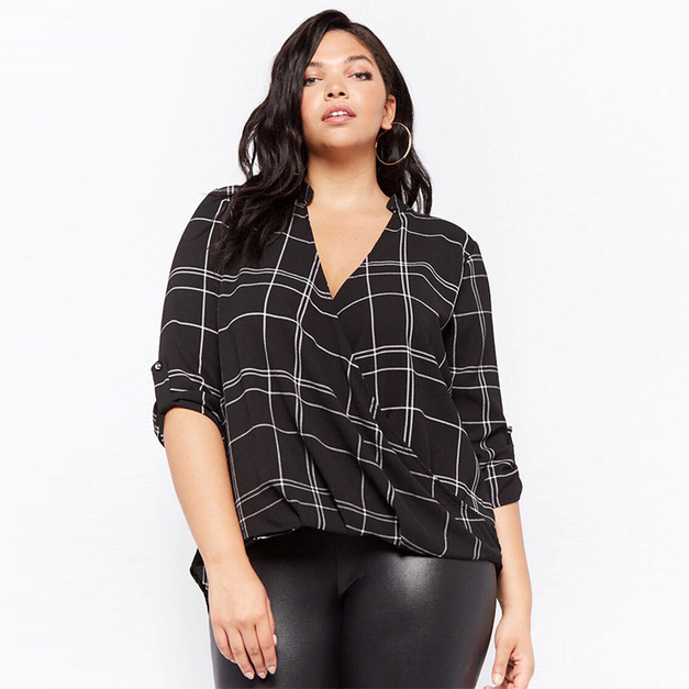 【大尺碼】裹身式性感V領撞色格紋袖扣歐美風襯衫