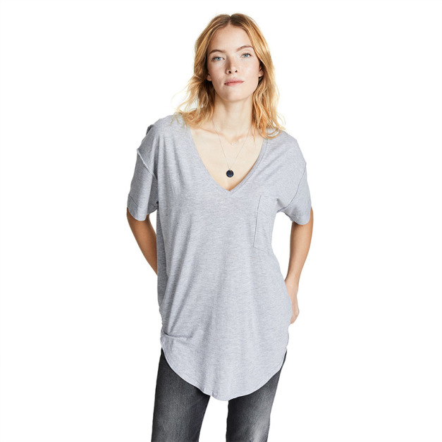 休閒寬鬆 性感深V領口袋短T