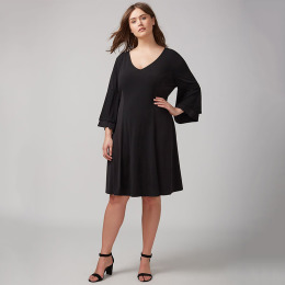 【大尺碼】荷葉邊 喇叭袖寬鬆連身短洋裝