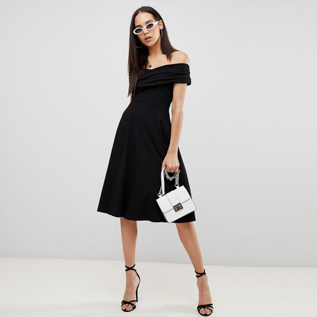 簡約氣質 層次感交叉一字領洋裝