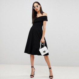 簡約氣質 層次感交叉一字領洋裝