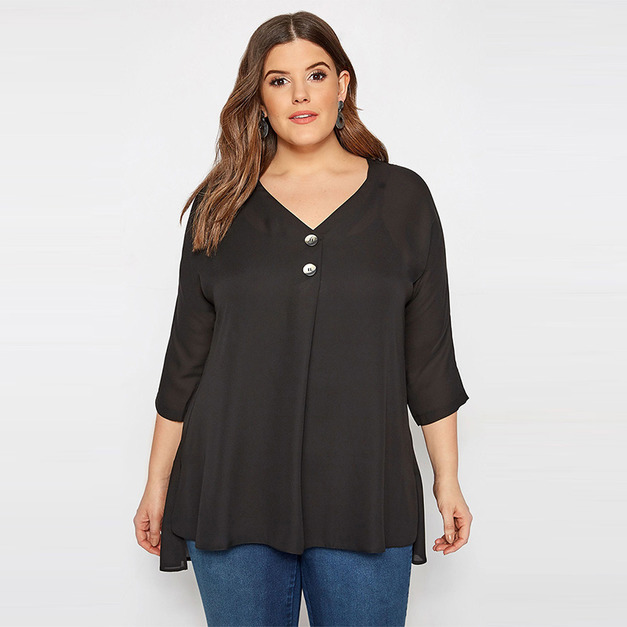 【大尺碼】前短後長 性感V領鈕釦設計雪紡襯衫