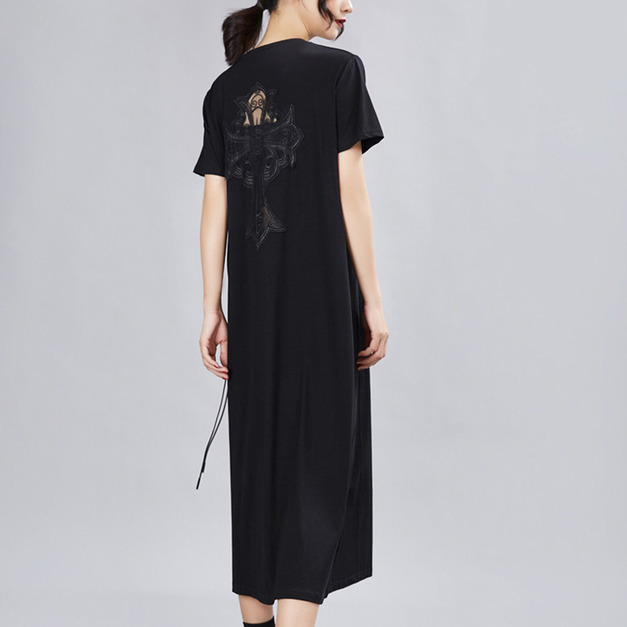 腰綁帶 微透感後背網紗繡花休閒連身裙