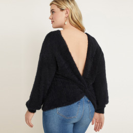 【大尺碼】性感V領 燈籠袖紐褶大露背毛衣