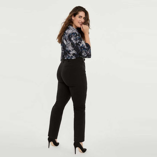 【大尺碼】簡約百搭 直筒修身黑長褲