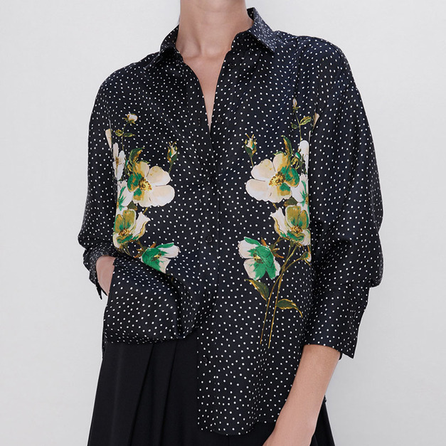 【大尺碼】花朵印花 圓點點風格黑襯衫