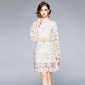 重工水溶蕾絲勾花鏤空配腰帶名媛氣質長袖洋裝