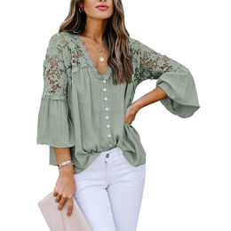 歐美V領系扣蕾絲拼接喇叭袖襯衫素色鏤空上身