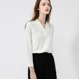 法式V領鏤空珍珠裝飾長袖襯衫上身