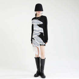 不規則天使翅膀撞色衛衣裙設計感長袖洋裝