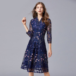 刺繡洋裝 V領顯瘦棉花糖女孩過膝大碼旗袍