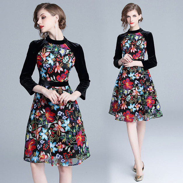 歐美九分袖絲絨拼接刺繡收腰a字洋裝