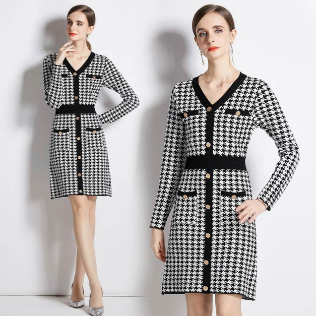 時尚設計感V領長袖洋裝顯瘦減齡通勤法式複古針織裙